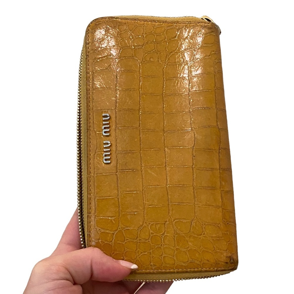 Miu Miu yellow leather croc embossed zippy zip around Long wallet - Picture 14 of 16